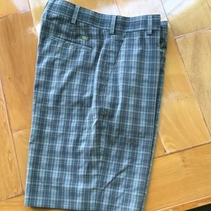 Men’s Nike Tiger Woods collection golf shorts